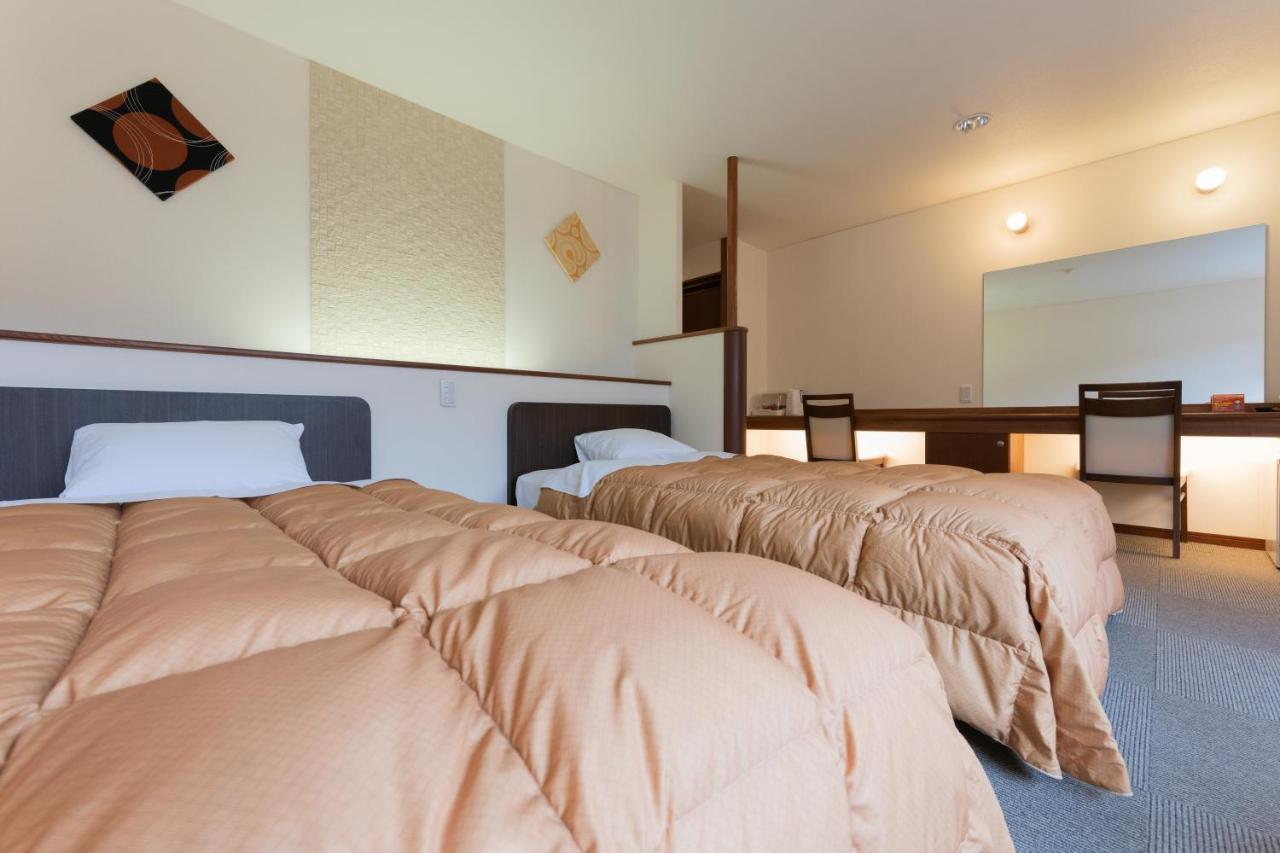 Shiga Kogen Olympic Hotel Яманоуті Екстер'єр фото