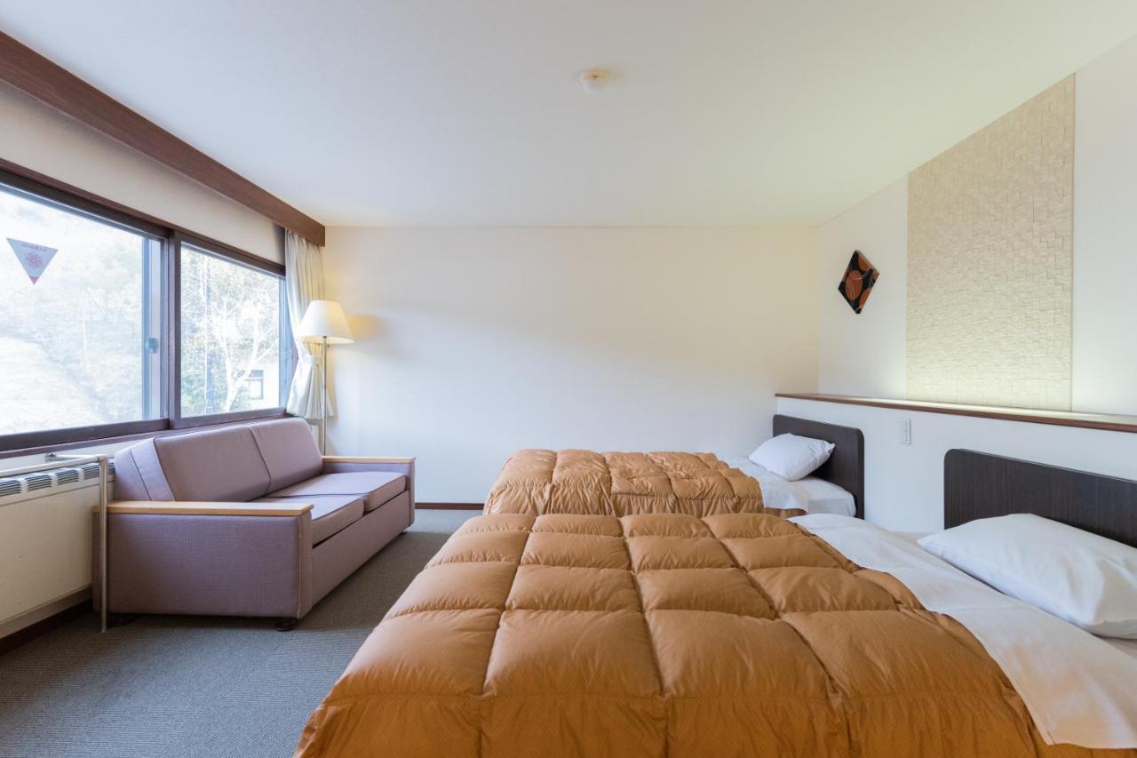 Shiga Kogen Olympic Hotel Яманоуті Екстер'єр фото