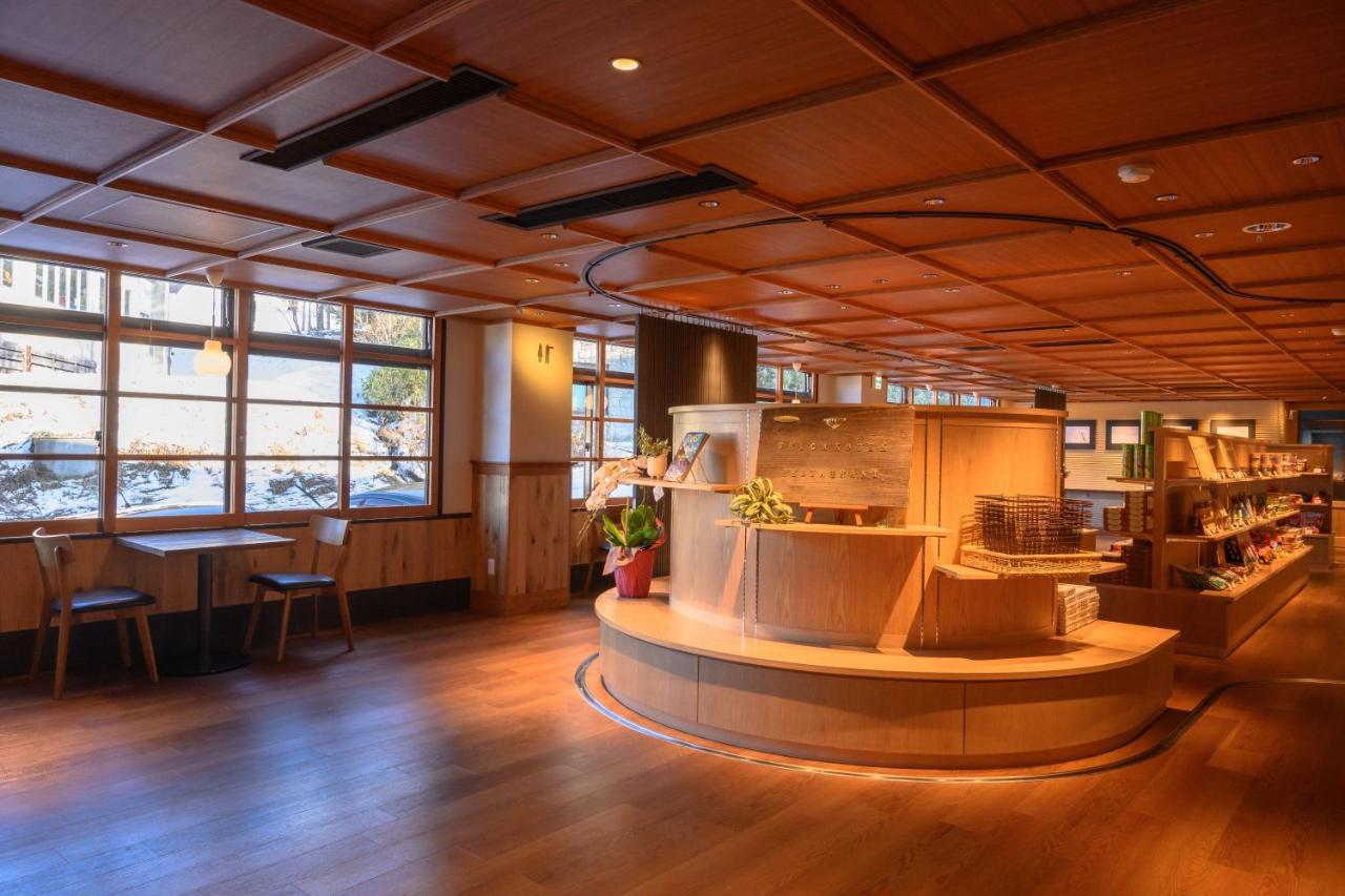 Shiga Kogen Olympic Hotel Яманоуті Екстер'єр фото